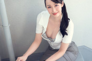 さくらみな　朝ゴミ出しする近所の遊び好きノーブラ奥さん…年下受験生との禁断性交。
