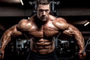 ボディビルダーの筋肉は使えない筋肉って本当？