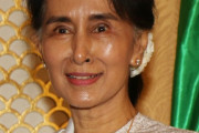 【悲報】アウンサンスーチー、反逆罪で死刑へ・・・