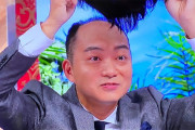【放送事故】バイキング生放送中にカツラが外されてしまう・・・(画像あり)