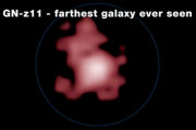 【朗報】NASA、とんでもなく遠い銀河を発見してしまうｗｗｗｗｗｗ