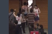 【悲報】おっさん、女子バレー選手と仲良しになろうとして失敗ｗｗｗｗｗｗ