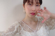 【AKB48】横山由依ちゃんが横乳を公開
