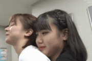 【G I F】JKさん、女同士でイチャラブして友達にドン引きされる