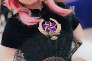 【画像】東京ゲームショー、ゲーマーのみぃこさんコスプレ姿が世界的に話題www