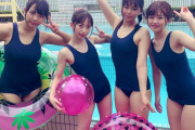 【画像】女子高生のスク水集合写真がエチエチすぎる！！！