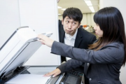 【絶望】ワイ新入社員コピーでA4用紙300枚を無駄にしてしまう