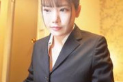 丸の内OLの出張密事！ビジネスホテルで人目を忍んで行うリアルな性処理