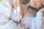 【下着画像】磯山さやか(41)、最新写真集の表紙がセクシーすぎると話題にwwwwwww