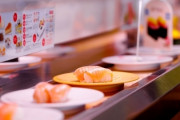 【あるある】彡(^)(^)「回転寿司来たしさっそくマグロ食うで！」皿ﾋｮｲｯ→結果ｗｗｗｗｗ