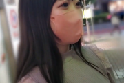【無修正 エロ動画】 マスク美人ではなく、普通に綺麗で可愛かったパイパンのお嬢さんとハメ撮り