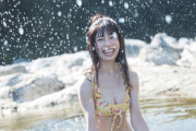 【画像】日向坂46・東村芽依、1st写真集で“やんちゃ”な初水着姿を解禁