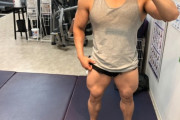 【悲報】筋トレJ民の足、クッソキモかった?