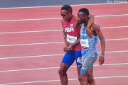 【東京五輪】陸上男子800ｍで転倒した2人が握手＆並走ゴール、SNS感動「美しい光景」「良いもの見た」「これぞスポーツマンシップ」