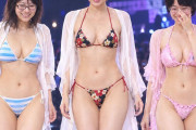 【画像】この中で一番セックスしたいのって真ん中だよな？