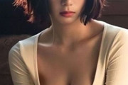 女優・池田エライザ、ノーブラで生乳丸出しｗｗ