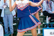 【画像】慶応の甲子園チアさん、エッチな太ももを披露ｗｗｗ
