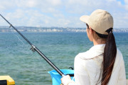 【エロ板まとめ】【画像】釣りガールさん、エチエチ過ぎて釣りどころじゃなくなってしまう