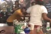 【動画】アメリカのバーで大乱闘、ガチでヤバいｗｗｗｗｗｗｗ