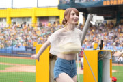 台湾のスタジアムで踊っているダンサーたちが可愛すぎで股間が熱くなる！！