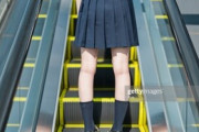 【画像】最近の女子中学生(14)、既にメスの身体