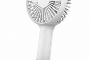 陰キャ「ハンディ扇風機涼しそう…でも流行りに乗たって思われたくない」